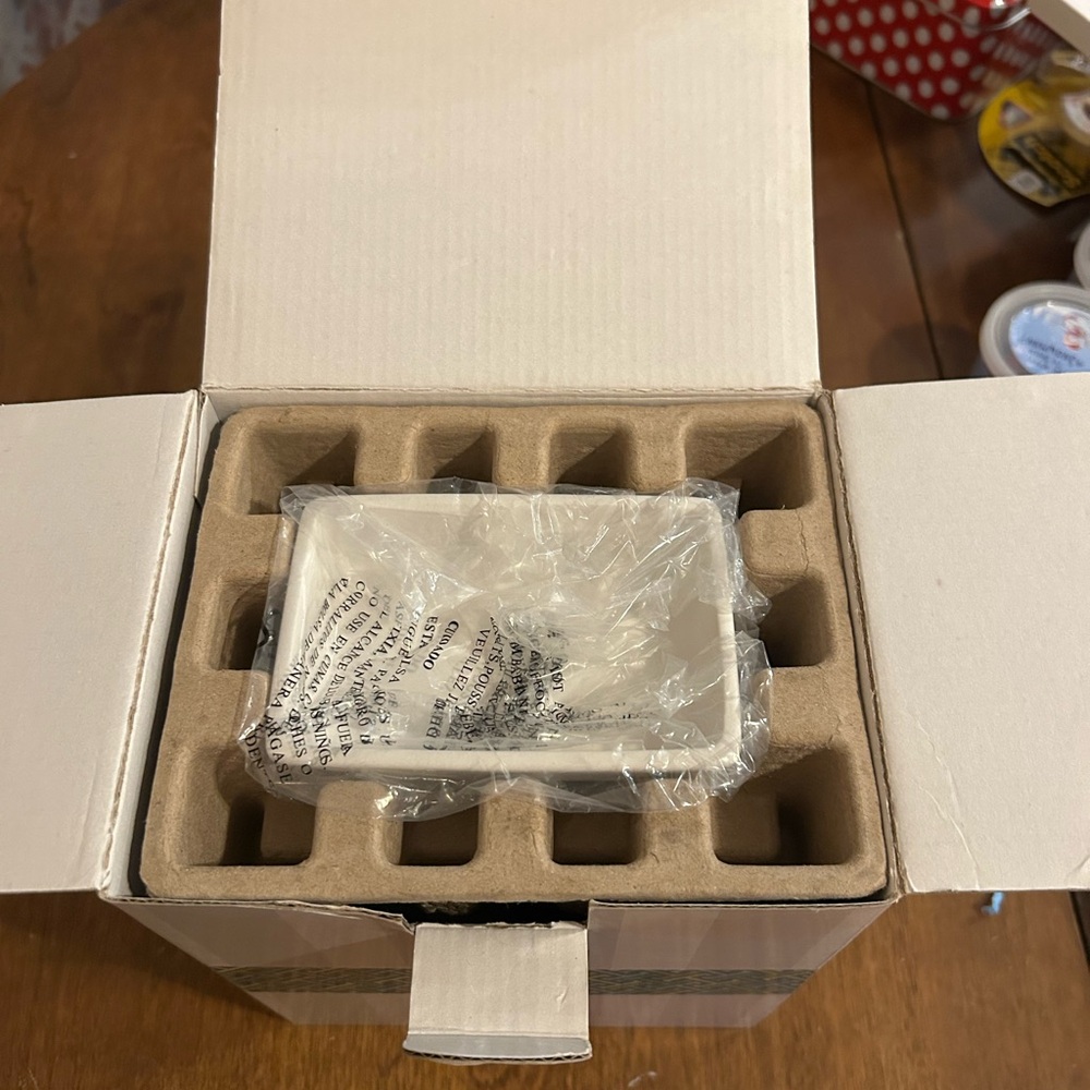 Scentsy, Comptempo White Wax Warmer - Picture 4 of 8